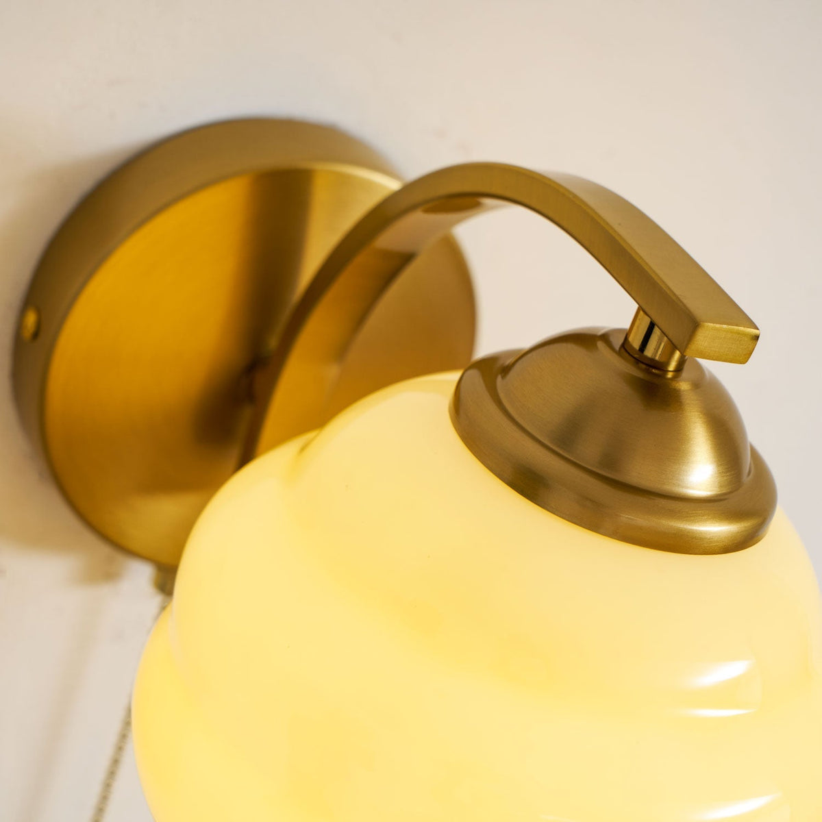 Scalloped Glass Wall Sconce with Ribbed Shade and Metal Backplate